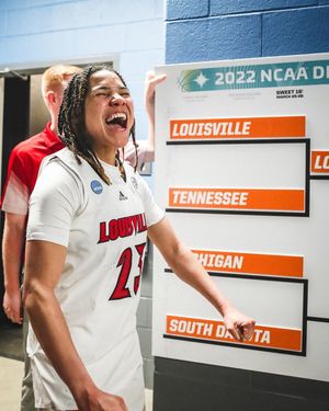 Image post by @gocards on Instagram