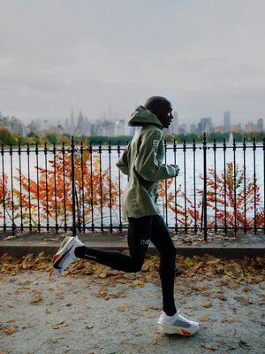 Image post by @nnrunningteam on Instagram