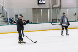 Image post by @aquinasd1hockey on Instagram