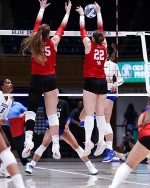 Image post by @uhcougarvb on Instagram