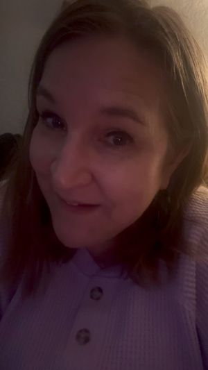 Video post by @juliebrangersjonesauthor on Facebook