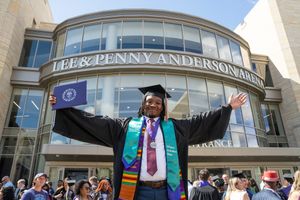Image post by @uofstthomasmn on Instagram
