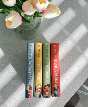 Image post by @blondiereads_ on Instagram