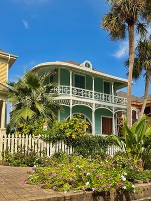 Image post by @galvestonisland on Instagram