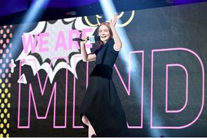 Image post by @sadiesink_ on Instagram