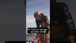 Video post by @nascaronfox on YouTube