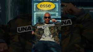 Video post by @essemagazine on YouTube