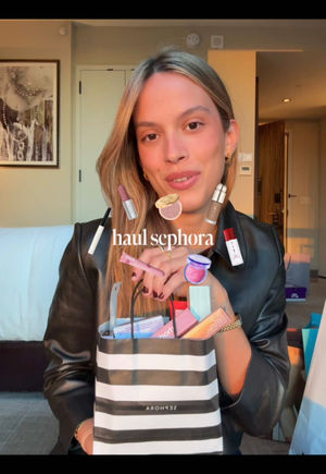 Video post by @clarakunning on TikTok