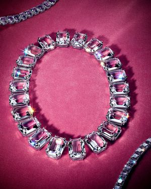 Image post by @swarovski on Instagram