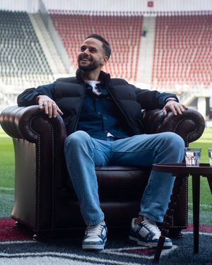 Image post by @AZAlkmaar on Twitter/X