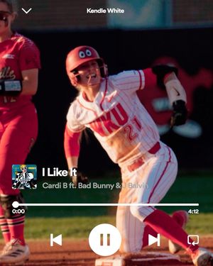 Image post by @wku_softball on Instagram
