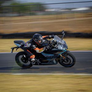 Image post by @mototrn on Instagram