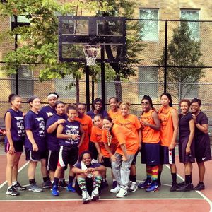 Image post by @ladieswhohoop on Instagram