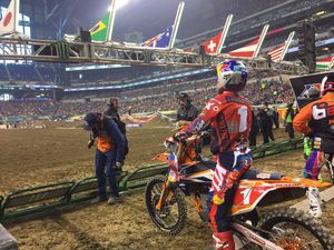 Image post by @foxracing on Twitter