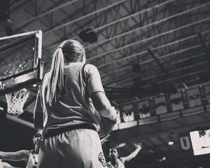 Image post by @NDSUwbb on Twitter