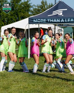 Image post by @ecnlgirls on Instagram