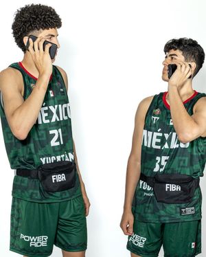 Image post by @mexbasquet on Instagram