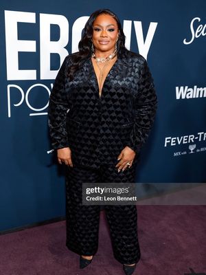 Image post by @comediennemspat on Instagram