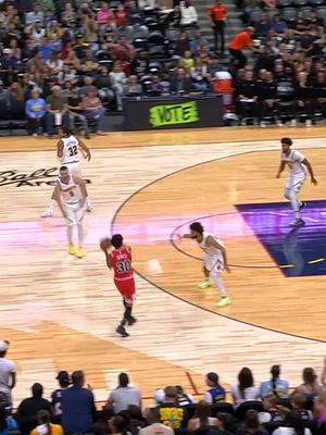 Video post by @chicagobulls on Twitter/X