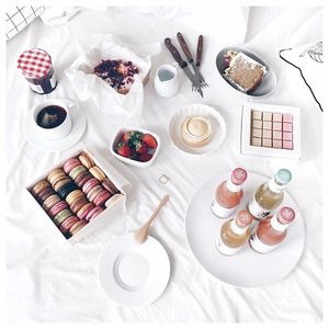 Image post by @lovestrangelove on Instagram