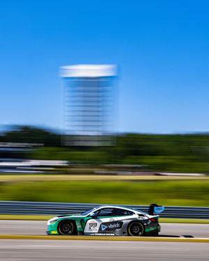 Image post by @barbermotorpark on Instagram