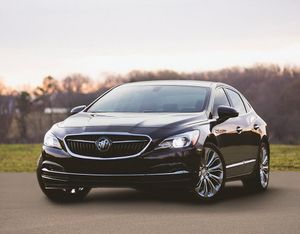 Image post by @Buick on Twitter