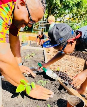 Image post by @kidsgardening on Instagram
