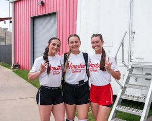 Image post by @uhcougarsb on Instagram