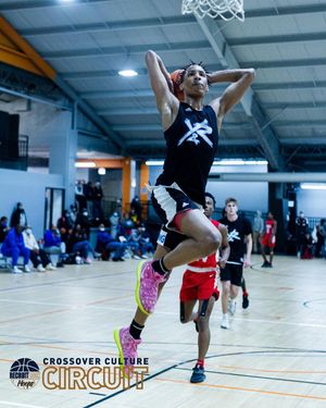 Image post by @recruit_look on Instagram