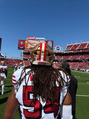 Image post by @49ersesp on Instagram