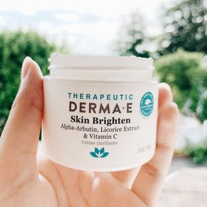 Image post by @dermae on Instagram