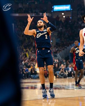 Image post by @cavs on Twitter