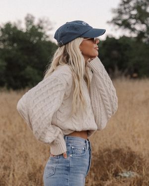 Image post by @thesaltyblonde on Instagram