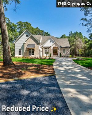 Image post by @woodallrealtygroup on Facebook