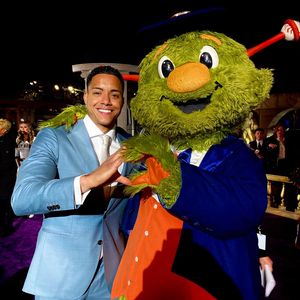 Image post by @orbitastros on Instagram