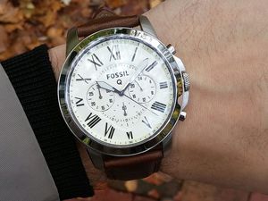 Image post by @Fossil on Twitter