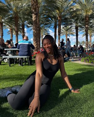 Image post by @_shenabena_ on Instagram
