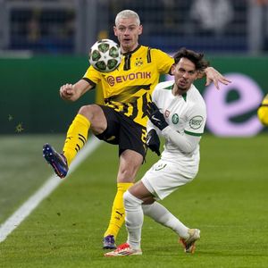 Image post by @BVB on Twitter