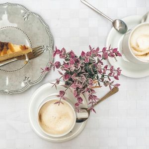 Image post by @theclaudiacolombo on Instagram