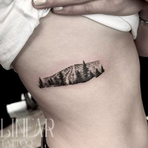 Image post by @christina.lineartattoo on Instagram