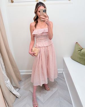 Image post by @juliesboutique on Instagram