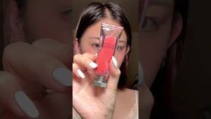 Video post by @glowyamelie on YouTube