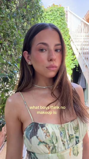 Video post by @anyaweitz on TikTok