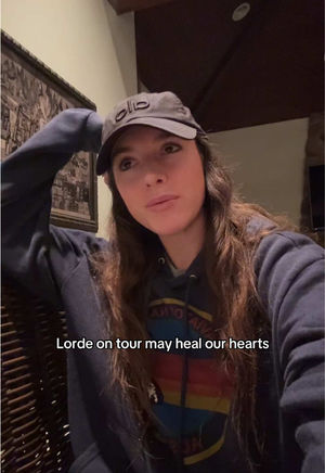 Video post by @arielledangelo on TikTok