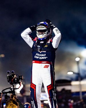 Image post by @nascaronthecw on Instagram