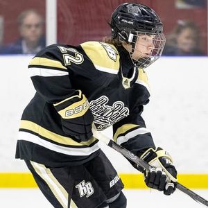 Image post by @puckpreps on Instagram