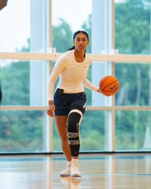 Image post by @xavier_wbb on Instagram
