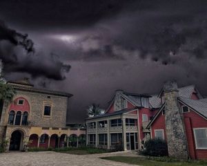Image post by @deeringestate on Instagram