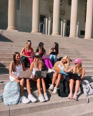 Image post by @alabama_zta on Instagram