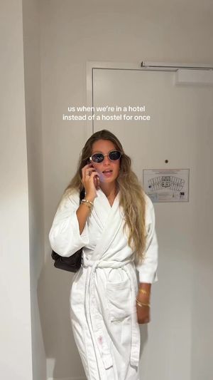 Video post by @b r o o k e🦈 on Facebook